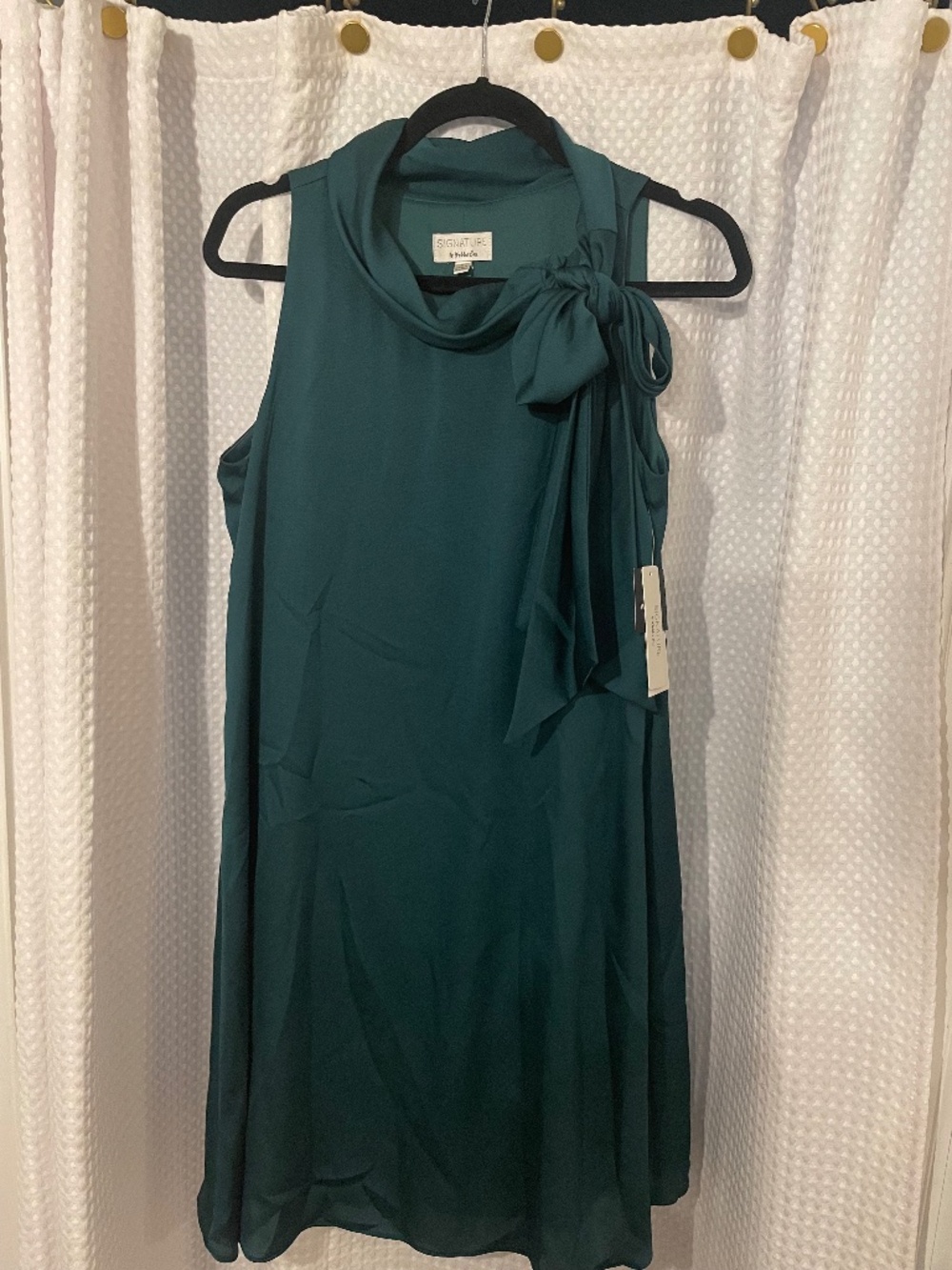 NWT Signature by Robbie Bee lined green dress